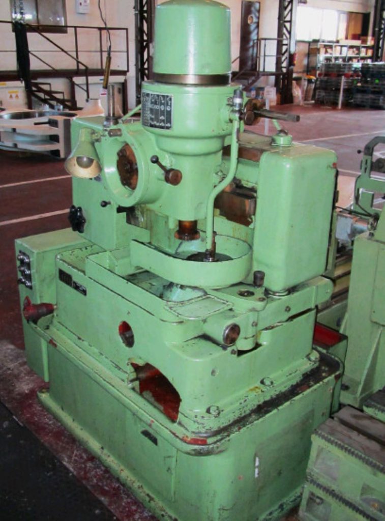 Gear shaping machine TOS OH 4