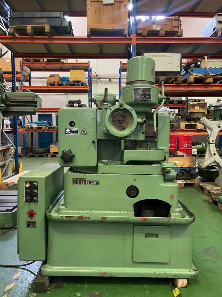 Gear shaping machine TOS OH 4