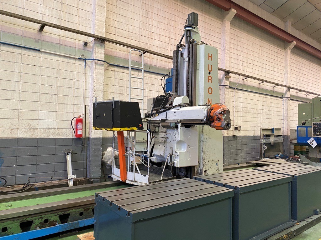 CNC TRAVELLING COLUMN MILLING MACHINE HURON