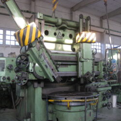 Torno vertical TOS SK 12