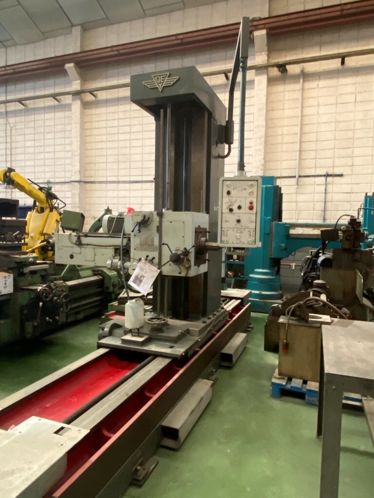 TRAVELLING COLUMN MILLING MACHINE DYE