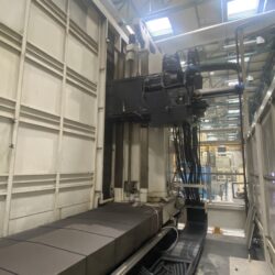 Mandrinadora columna móvil CNC con mesa Paletizada TOSHIBA BTF-130.R22