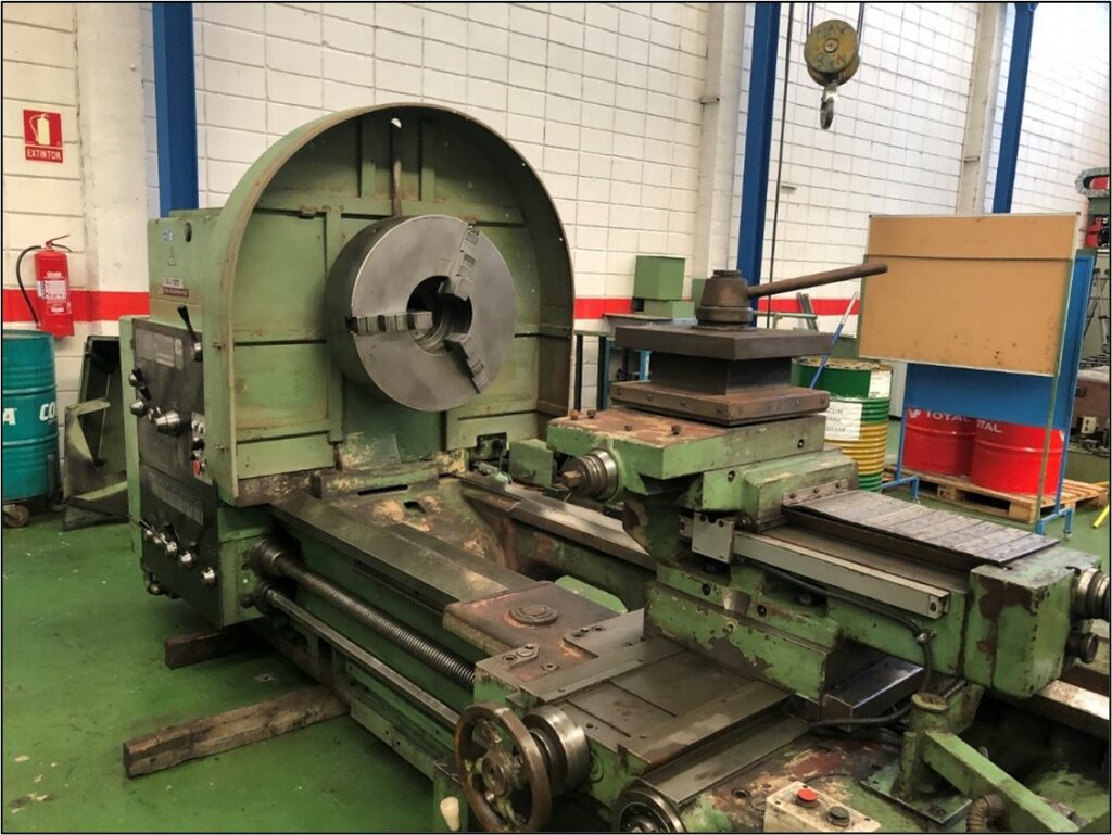 Torno paralelo convencional TOS CELAKOVICE SU 125X3.000