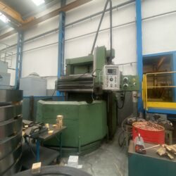 Torno vertical Pensotti