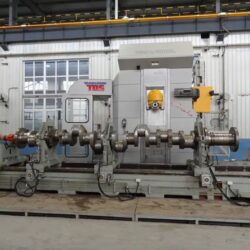 Grata model moving column milling machine